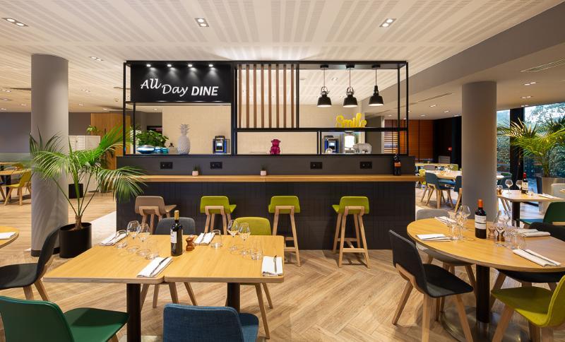 Holiday Inn Bordeaux Sud - Pessac By Ihg Ngoại thất bức ảnh